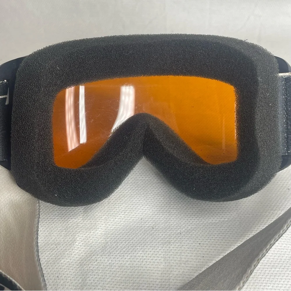 Smith Sundance II SK7 Ski Goggles Youth Kids Size S/M Black Amber Iridium Lens